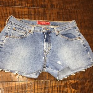 Levi High Wasted Shorts